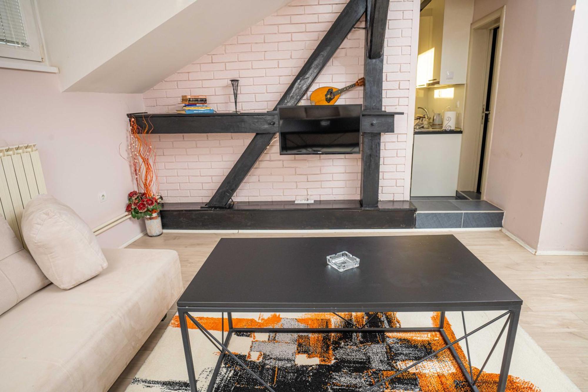 He-Ra Apartments With Free Parking Σκόπια Εξωτερικό φωτογραφία